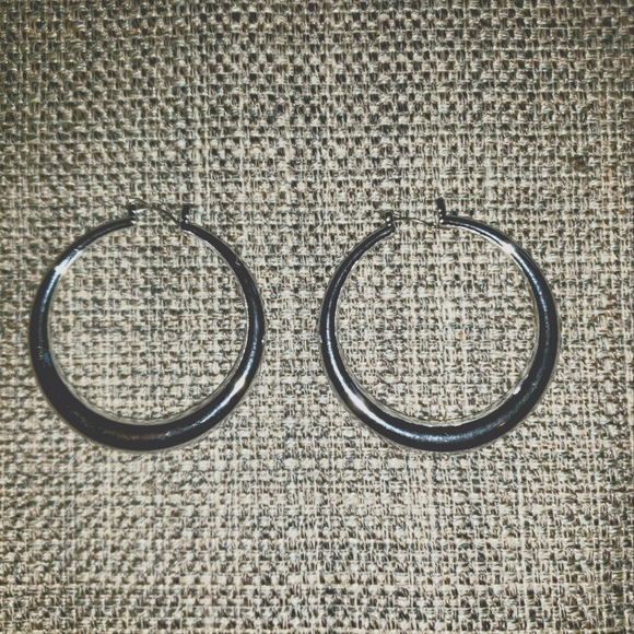 None Jewelry - Silver hoop earrings